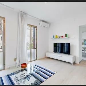 sweety-mary-apartment.hotelslidodijesolo.com/