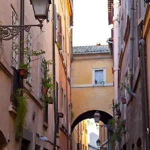 rental-in-rome-loft-cappellari.it-romehotels.com/